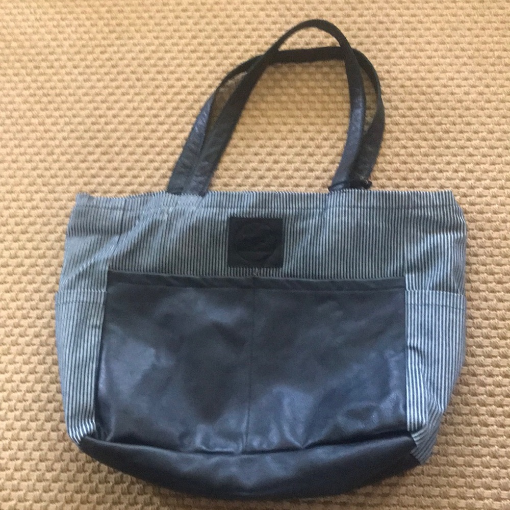 Vaalbara Designs Thomas Diaper bag black leather